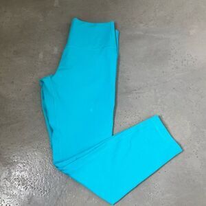 Lululemon Wunder Under Cropped Leggings